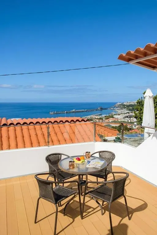 Guestready - An Amazing Blue Ocean View Hotel Funchal  0*, Funchal (Madeira)